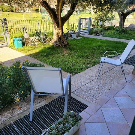 Apartamento La Casa Sul Parco Valeggio sul Mincio Exterior foto